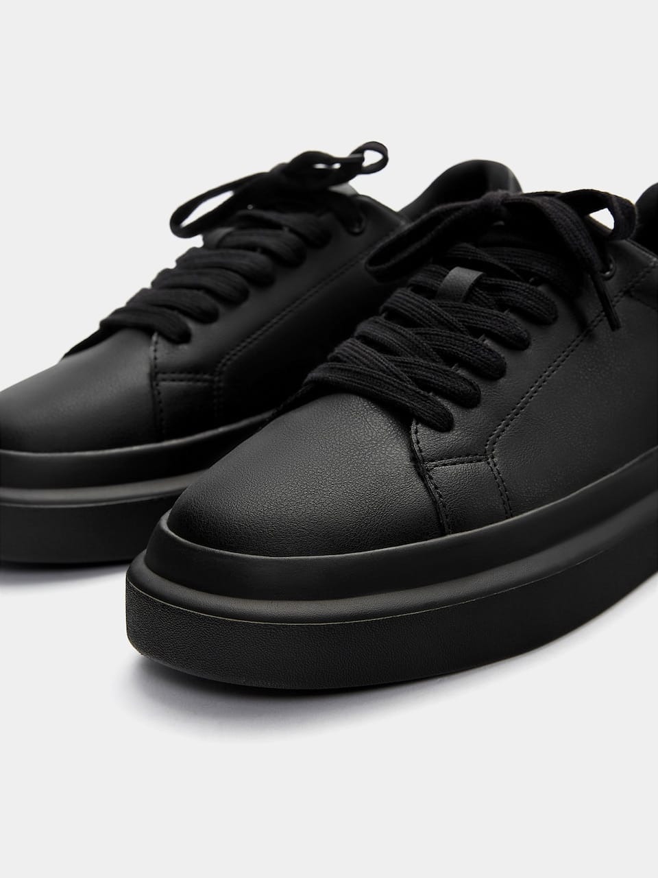 ADIDASI BARBATI NEGRU X-046